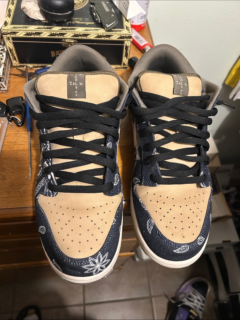 Nike Men's dunk sb travis Scott Paisley
